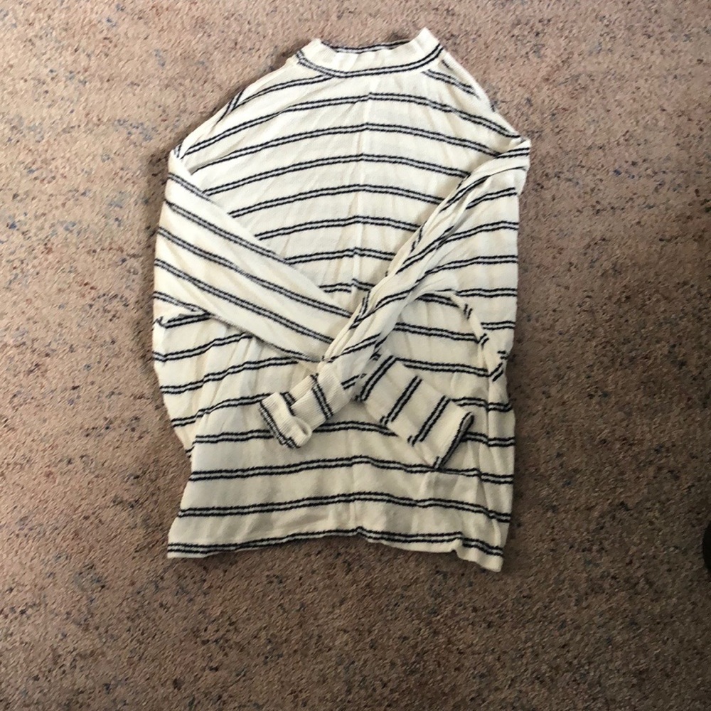 Mock neck knit
